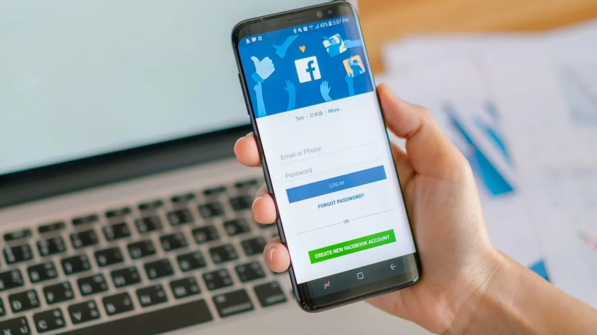 Facebook’ta Yeni Özellik: Çoklu Profil